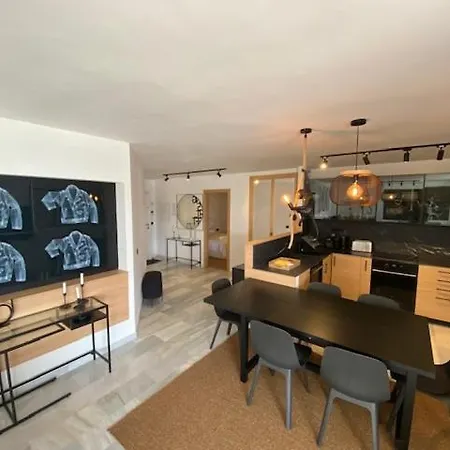 Luxury Seaview Puerto Banus