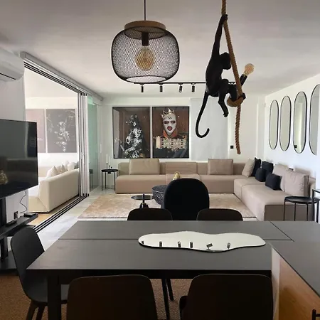 Luxury Seaview Puerto Banus Apartment *